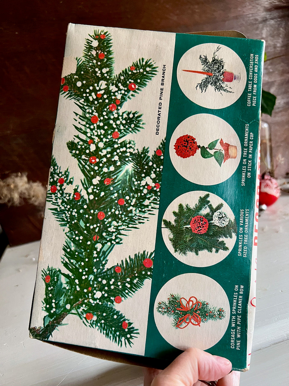 1950s Kitschy Holiday Sprinkles Decorating Kit