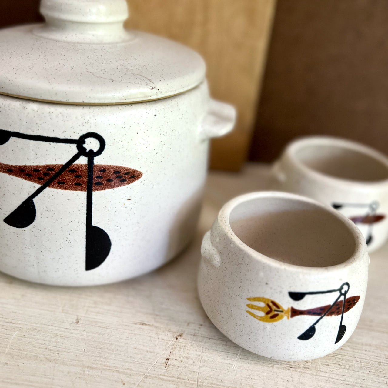 Vintage Westbend Bean Pot with Matching Bowls (c.1960s)