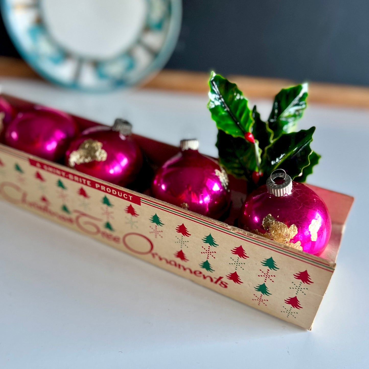 Vintage Hot Pink and Gold Shiny Brite Ornaments, Set of 5