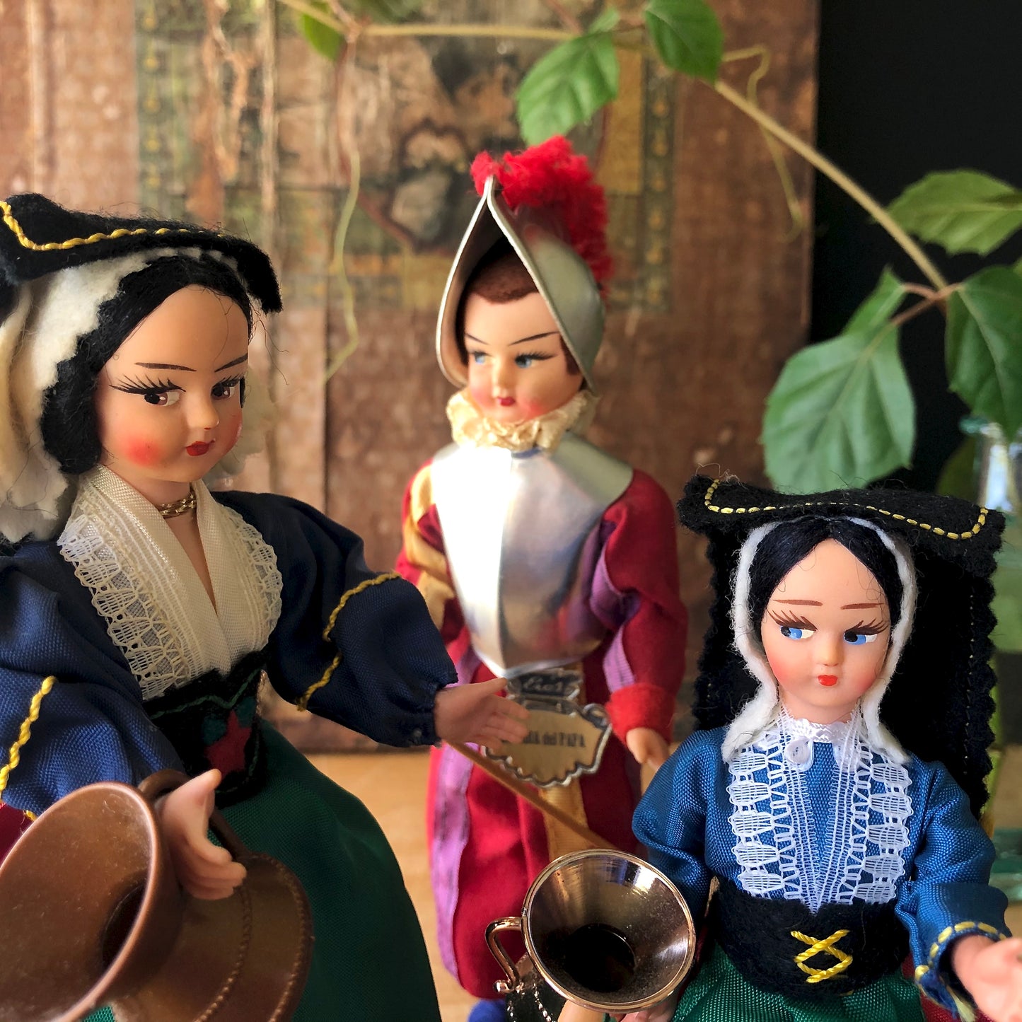 Eros Italian Souvenir Doll Family (c.1960s-1970s)