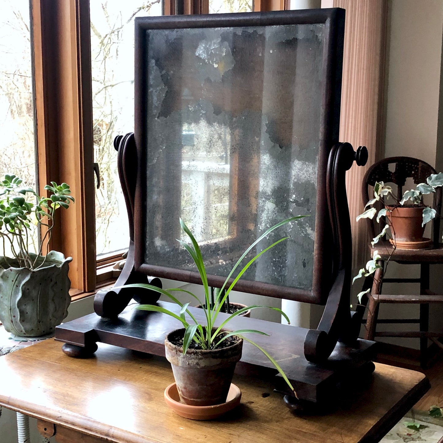 Antique American Empire Shaving Mirror (c.19th century)