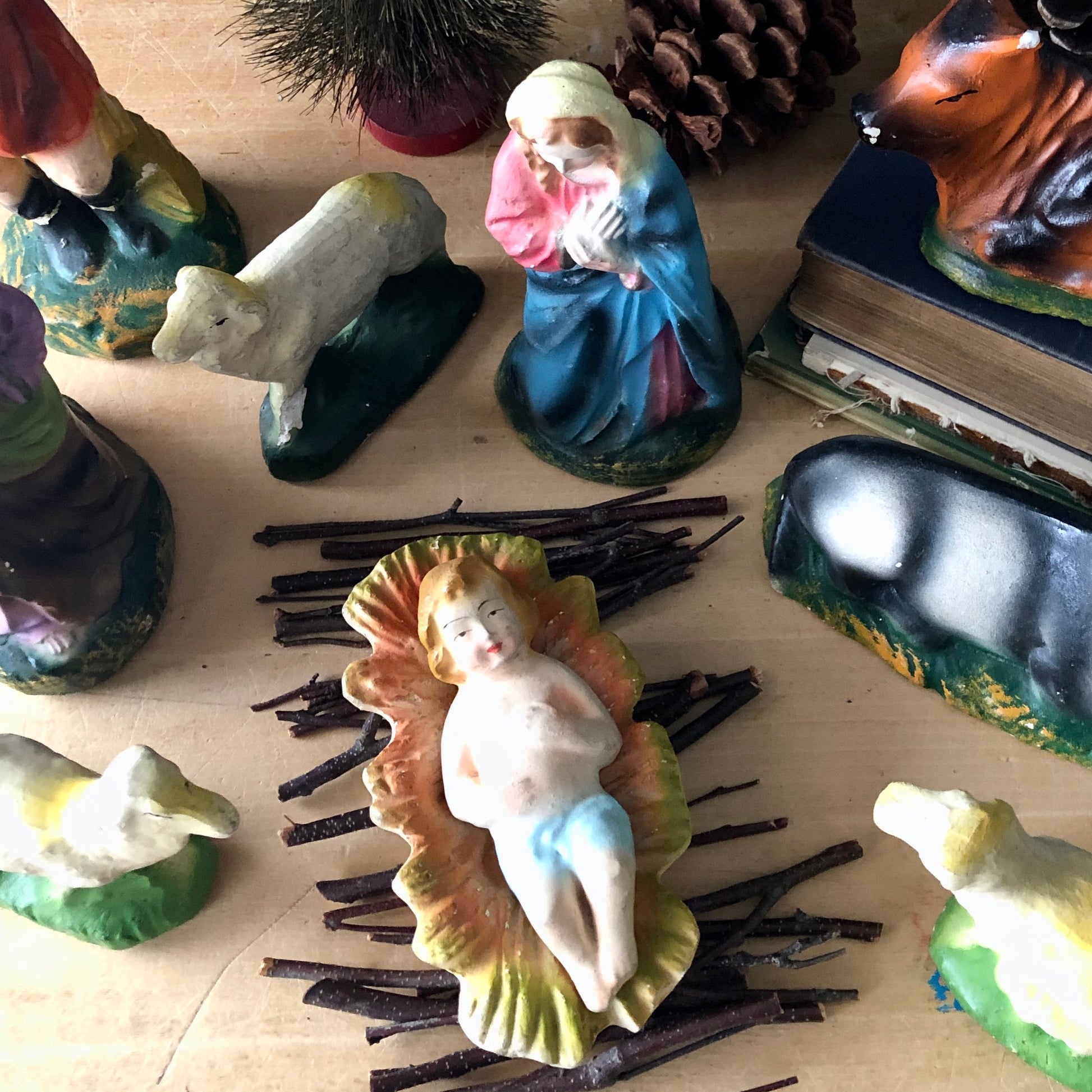 Vintage Chalkware Nativity Set (c.1940s)