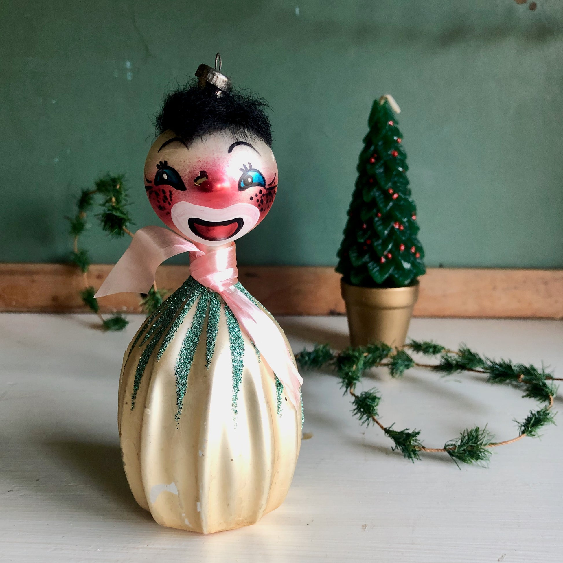 De Carlini Italian Blown Glass Clown Ornament (c.1960s)