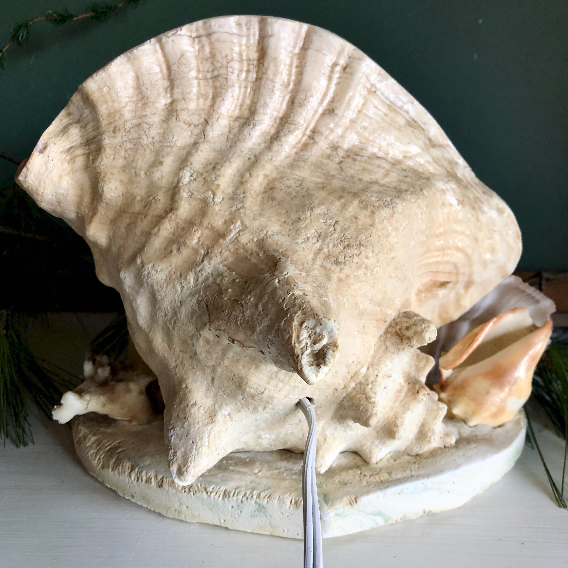 Retro TV Shell Lamp with Flamingo and Palm Tree (c.1950s)