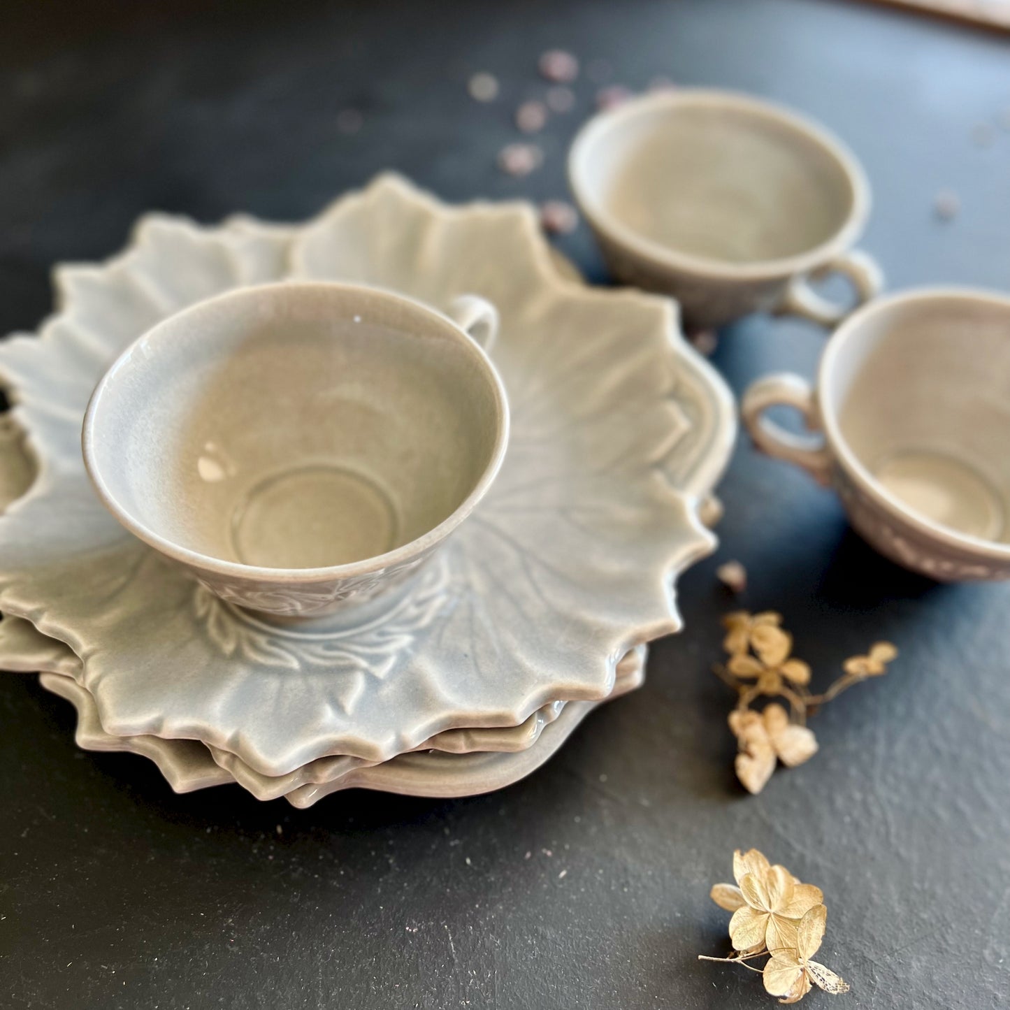 Steunbenville Pottery Vintage Luncheon Set (c.1950s)