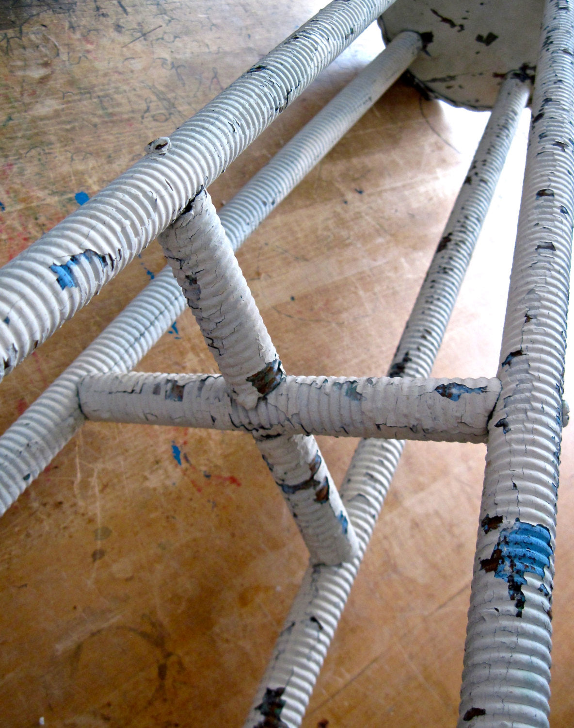 Primitive White Painted Plant Stand with Mosaic Top (c.1800s)