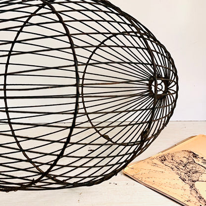 Early Wire Fish Trap or Bait Carrier