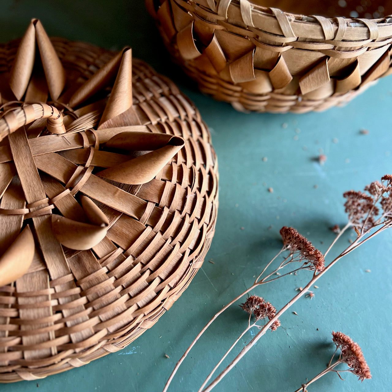 Northeast Woodland Native American Curly Weave Bowl Basket