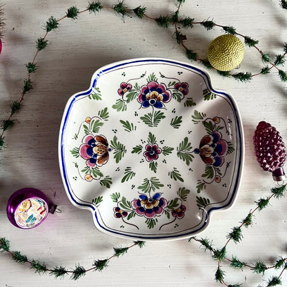 Vintage Polychrome Delft Plate by De Delftse Pauw
