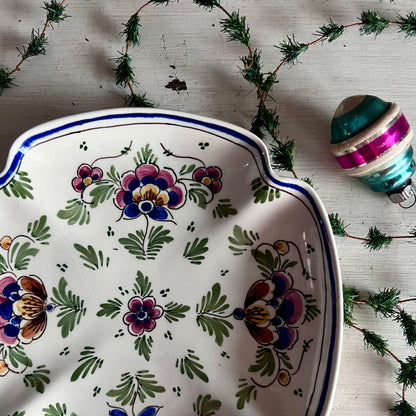 Vintage Polychrome Delft Plate by De Delftse Pauw