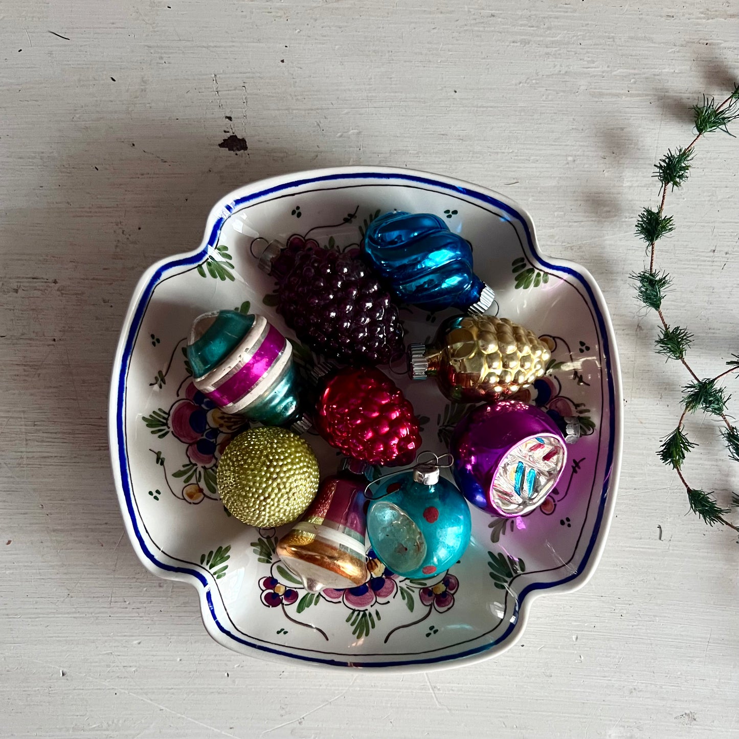 Vintage Polychrome Delft Plate by De Delftse Pauw