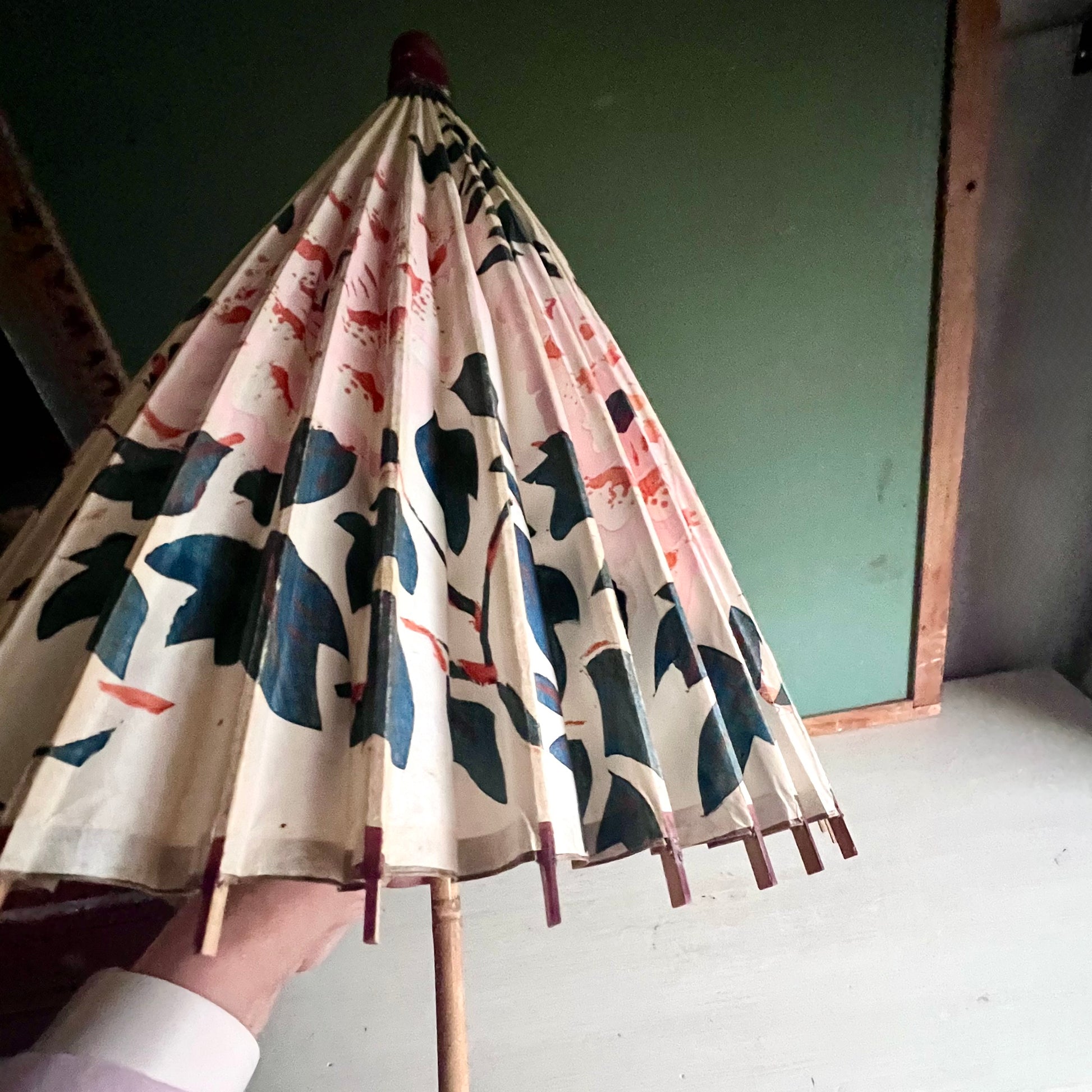 Vintage Decorated Boho Paper Asian Parasol