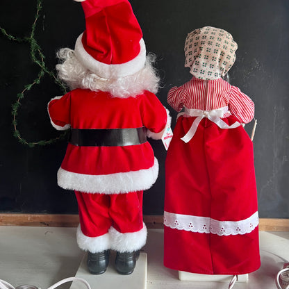 Vintage 1980s Motionette Santa and Mrs. Claus Christmas Set in Box