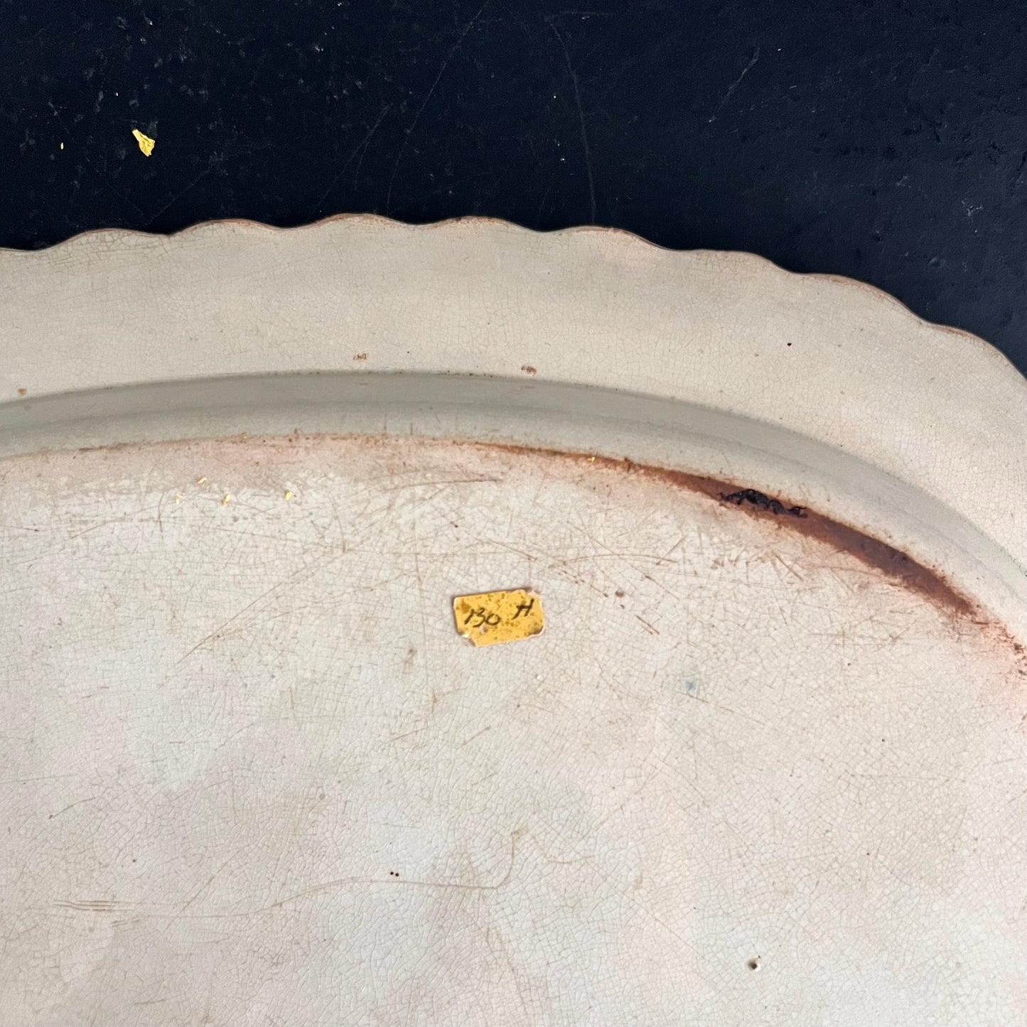 Green Feather Edge Platter with Scalloped Shell Rim, c.1800s