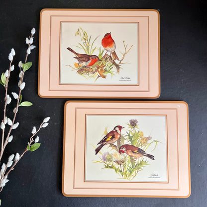 Vintage Traditional Pimpernel Place Mat Set with European Birds Motif
