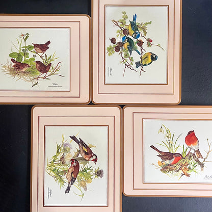 Vintage Traditional Pimpernel Place Mat Set with European Birds Motif