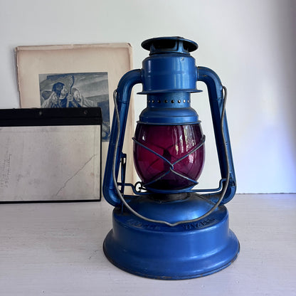 Dietz Little Wizard No.1 Railroad Style Lantern with Red Globe