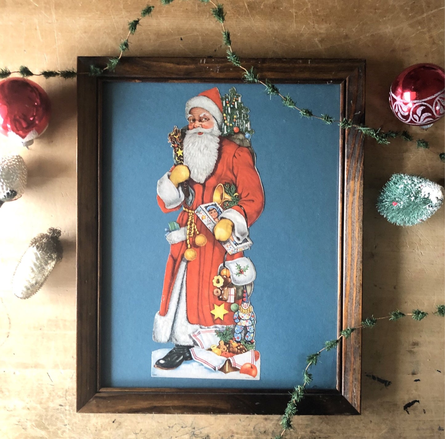 Vintage Old World Santa Lithograph (c.1900s)