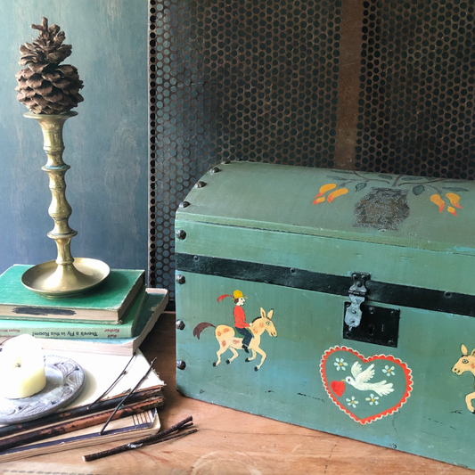 Antique Folk Art Chest with Interior Tray (c.1900s)