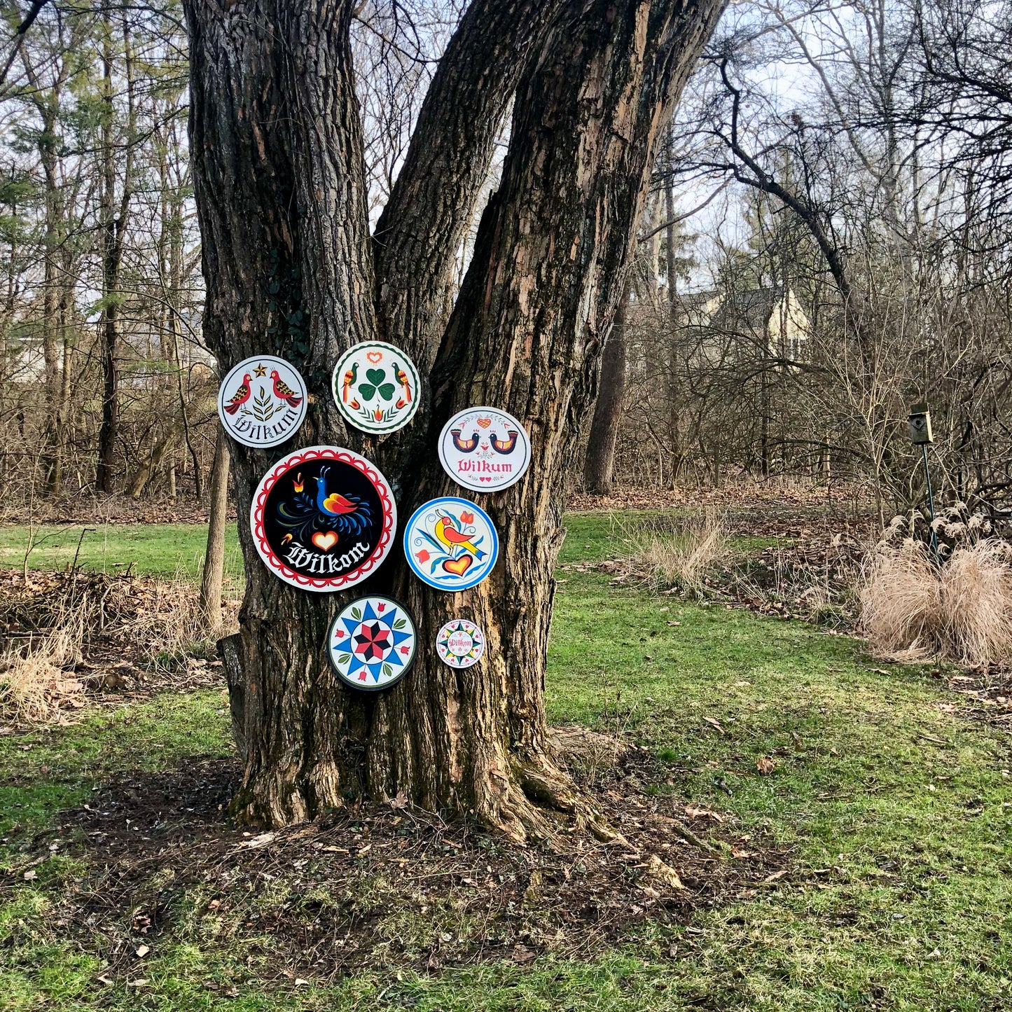 Vintage Pennsylvania Dutch Wilkum Hex Sign (c.1960s)