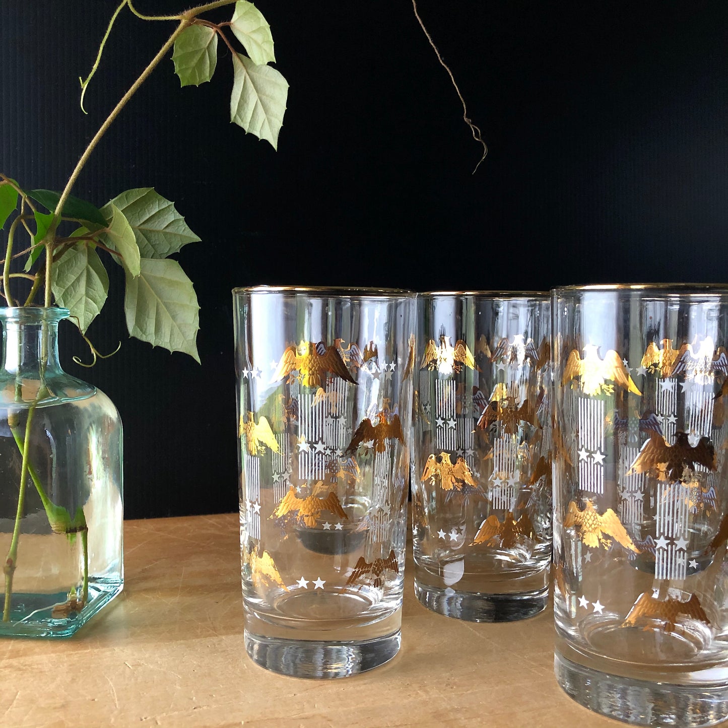 Mid Century Gold Eagle High Ball Glasses (c.1960s)