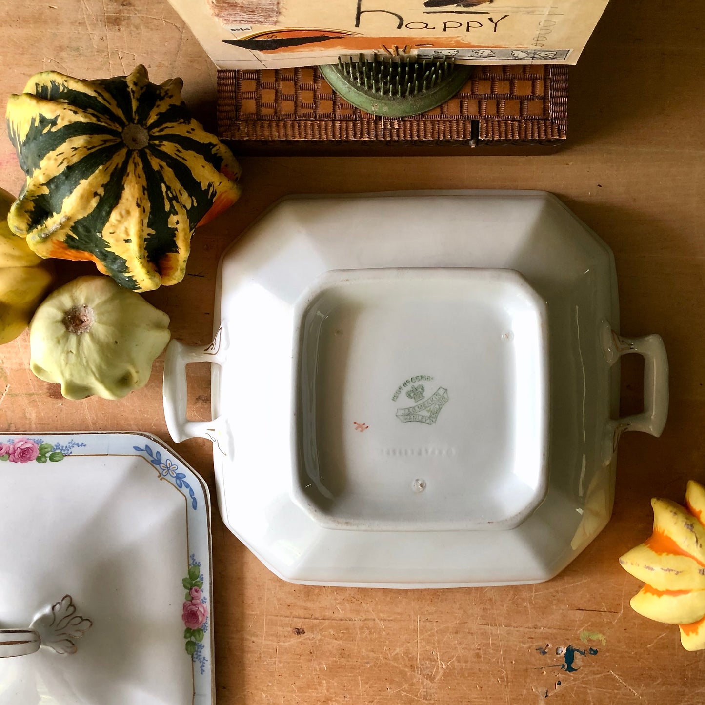 Antique Meakin Covered Vegetable Dish (c.1900s)