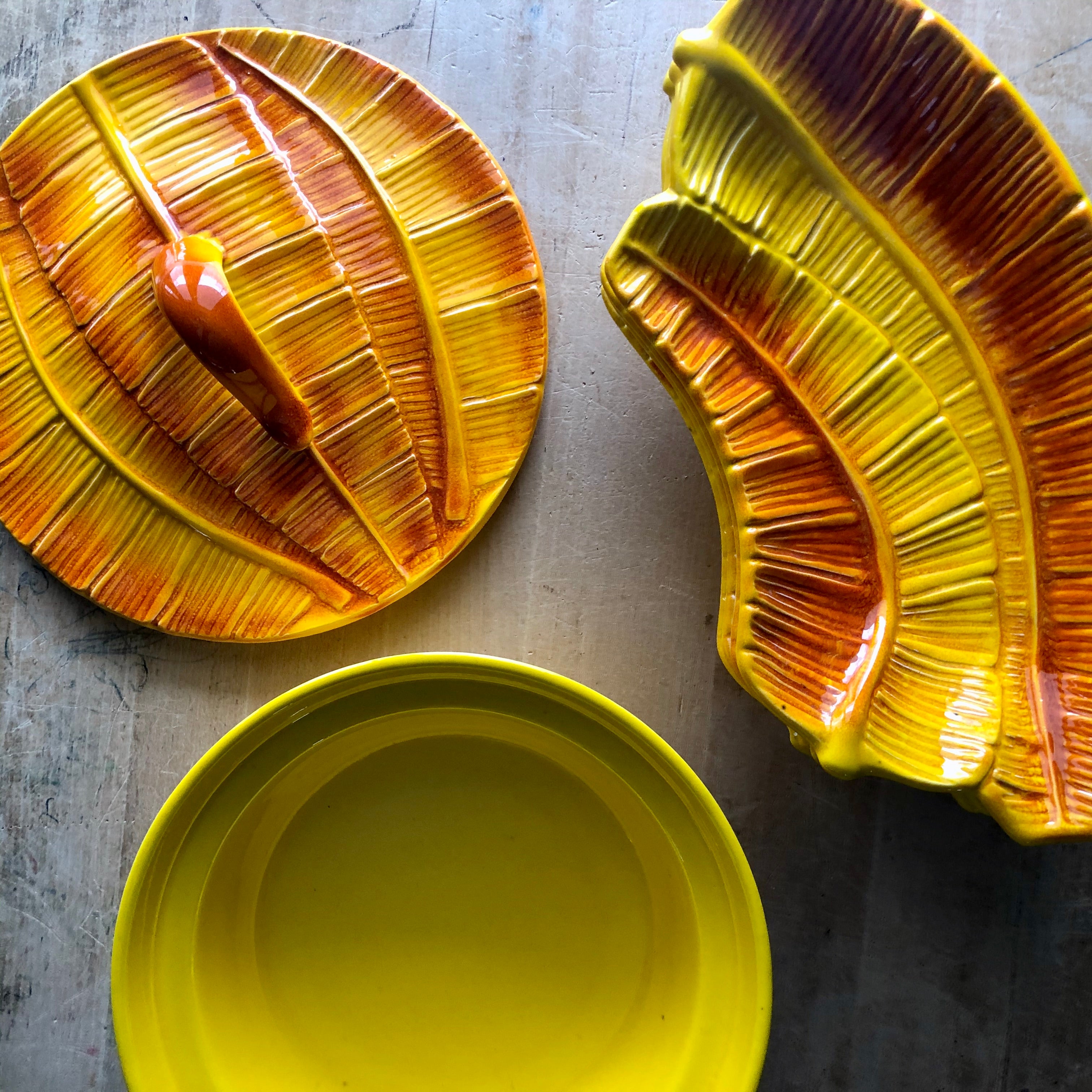 Set of 4 1970s Mid Century 2024 Yellow Banana Plate