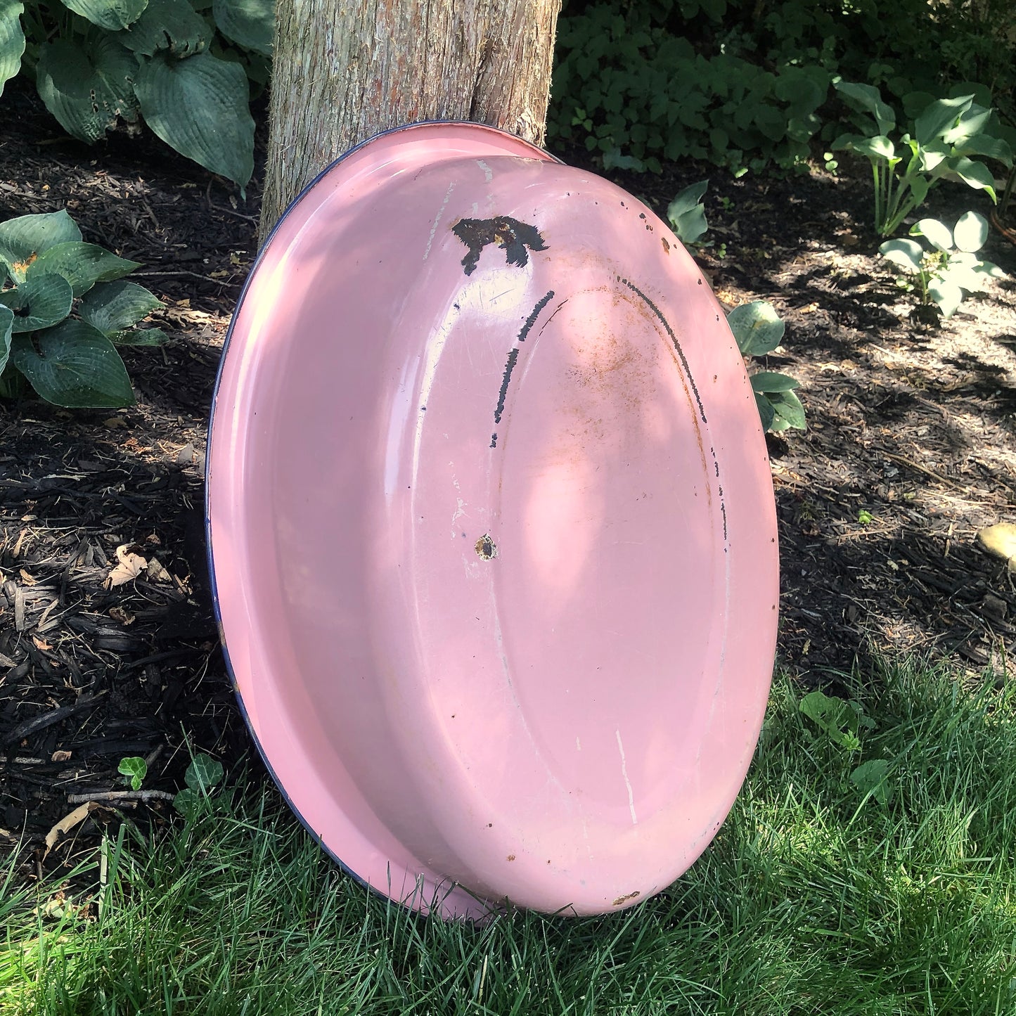 Vintage Pink Enamelware Wash Tub (c.1940s)