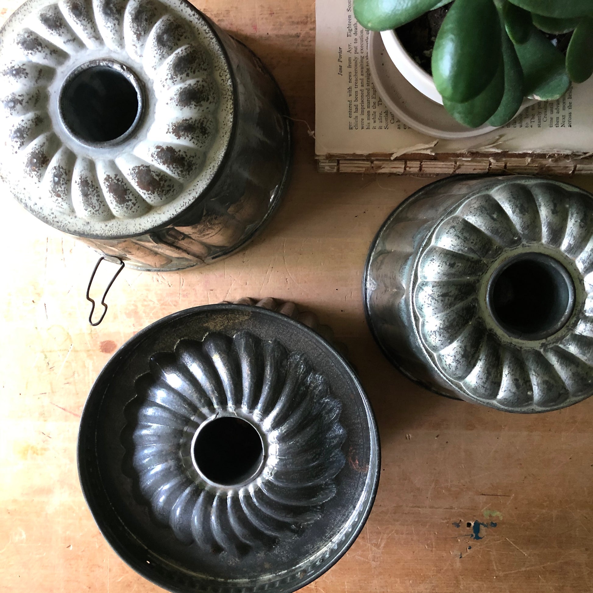 Vintage Tinware Pudding Molds (c.1920s +)