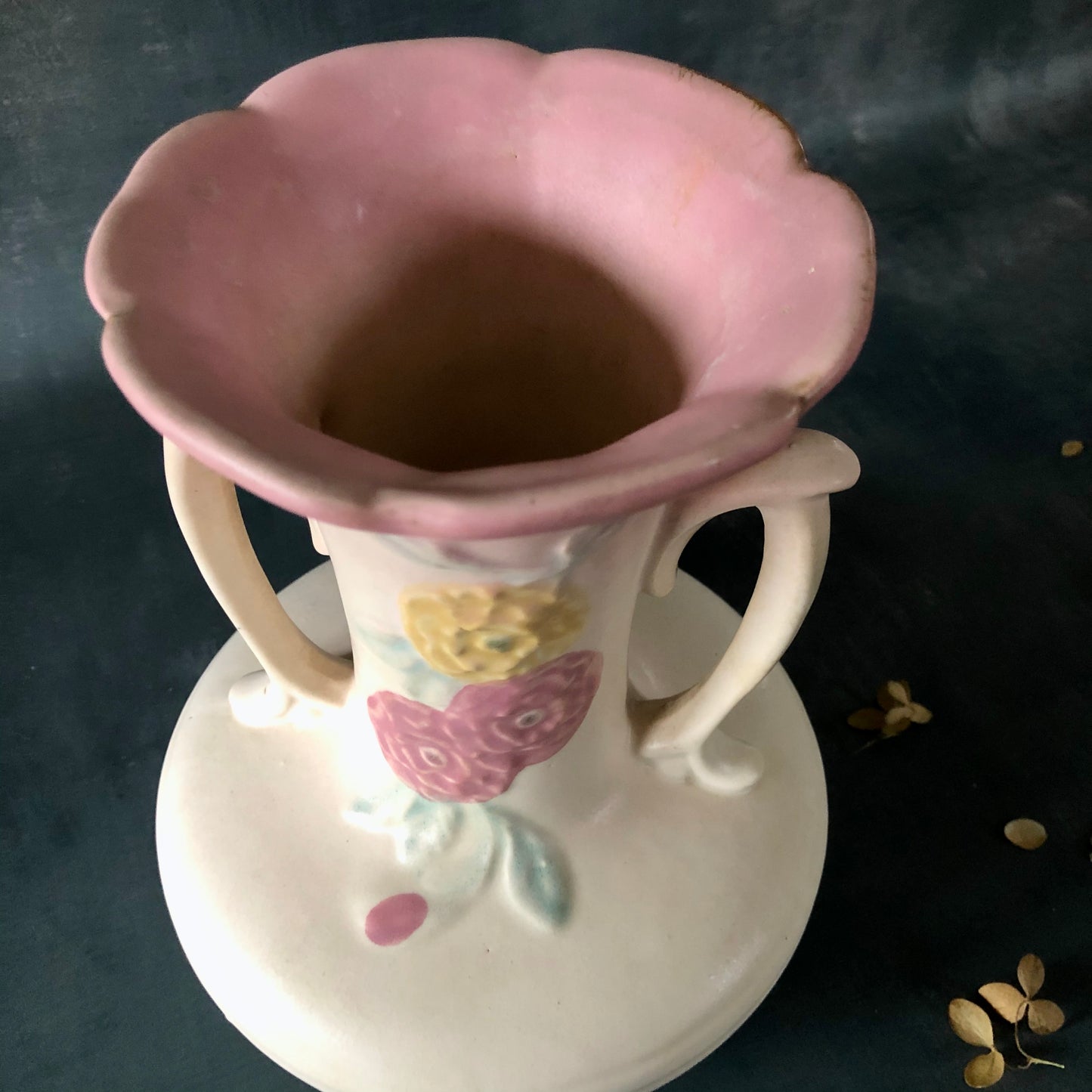 Vintage Hull Camellia Open Rose Pottery Vase (c.1940s)