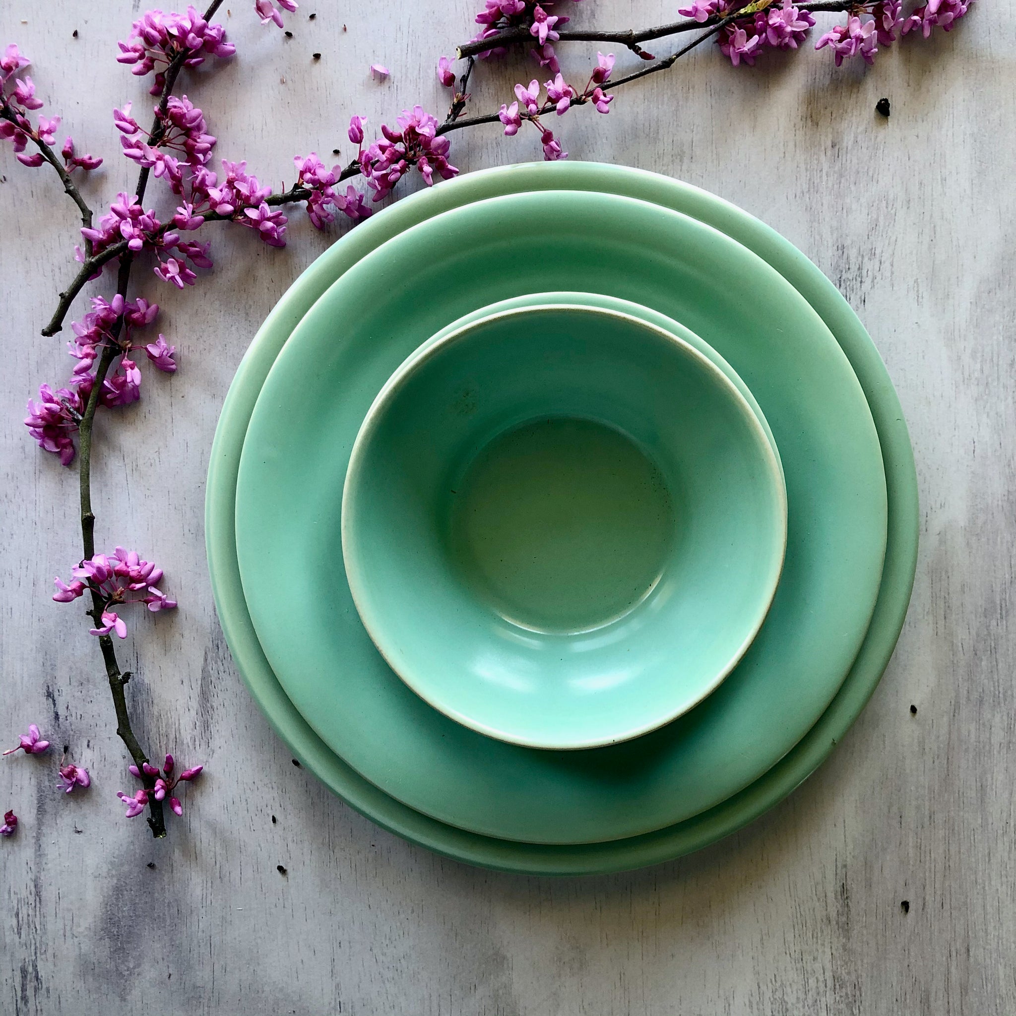 Vintage Pacific Pottery Green Dinnerware (c.1940s) – Rush Creek Vintage