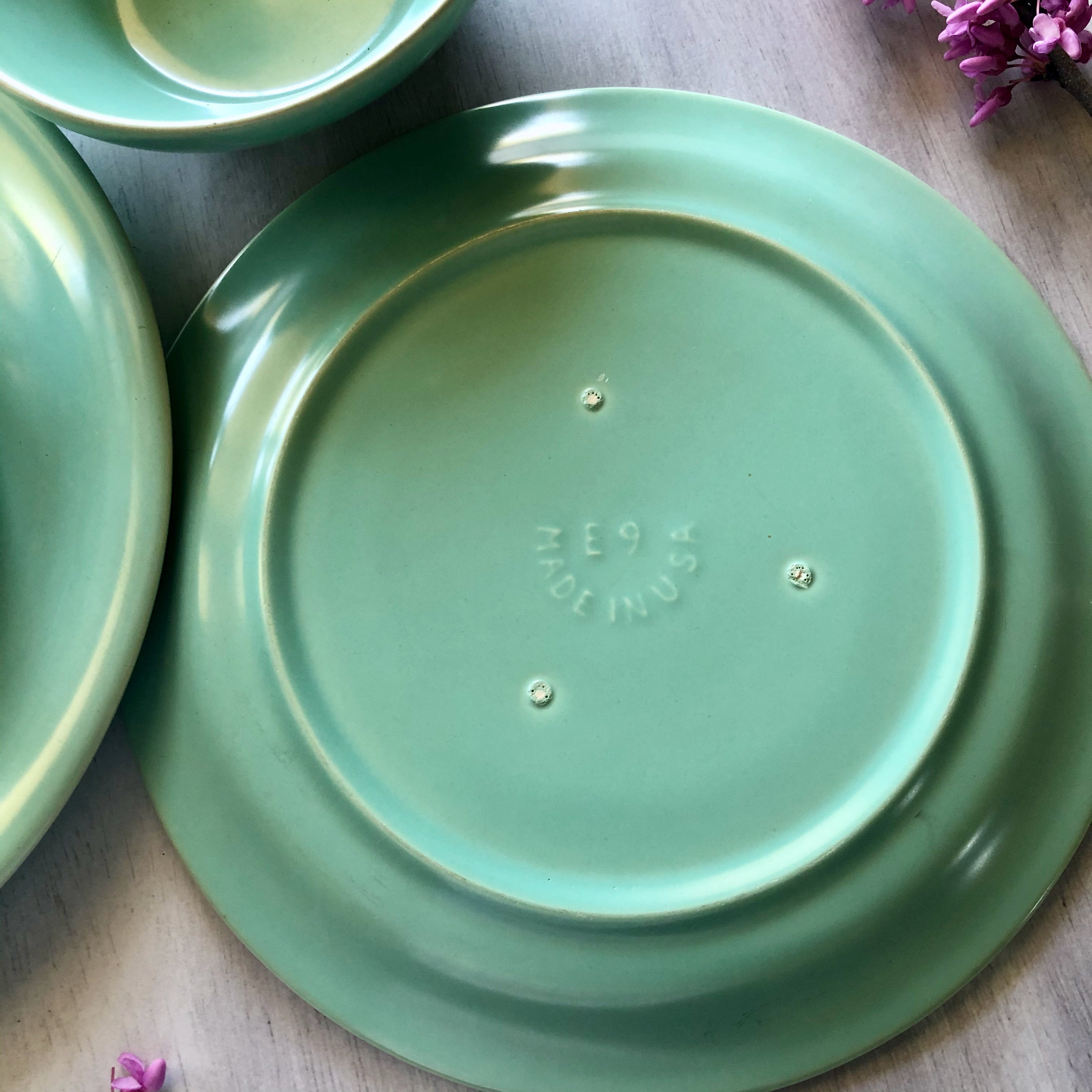 Vintage green outlet dinnerware