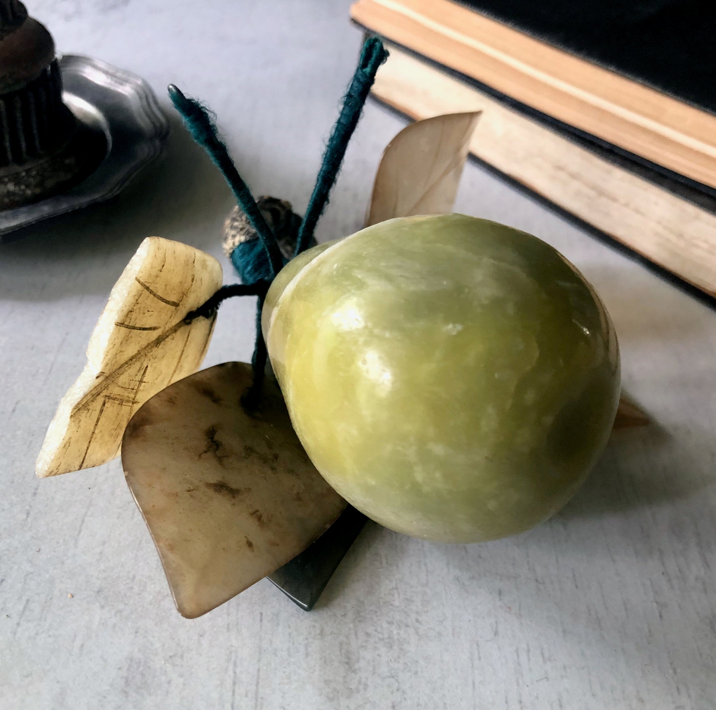 Vintage sold Chinese Gorgeous Carved Jade Stone Apple