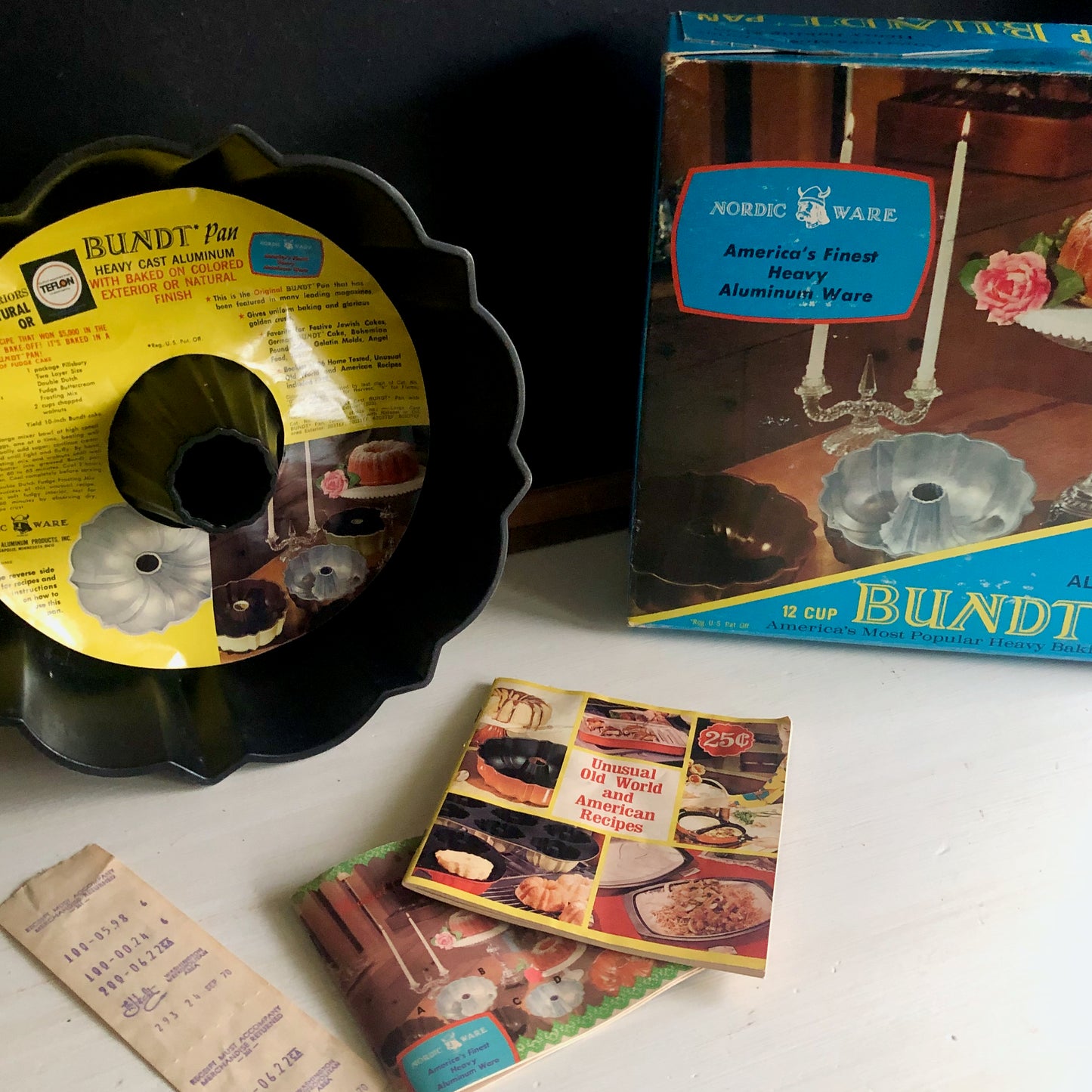 Vintage Nordic Ware Bundt Pan with Box and Recipe Booklets (c.1970)