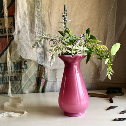 Vintage Fenton Pink Glass Ruffled Tulip Vase (c.1980s)