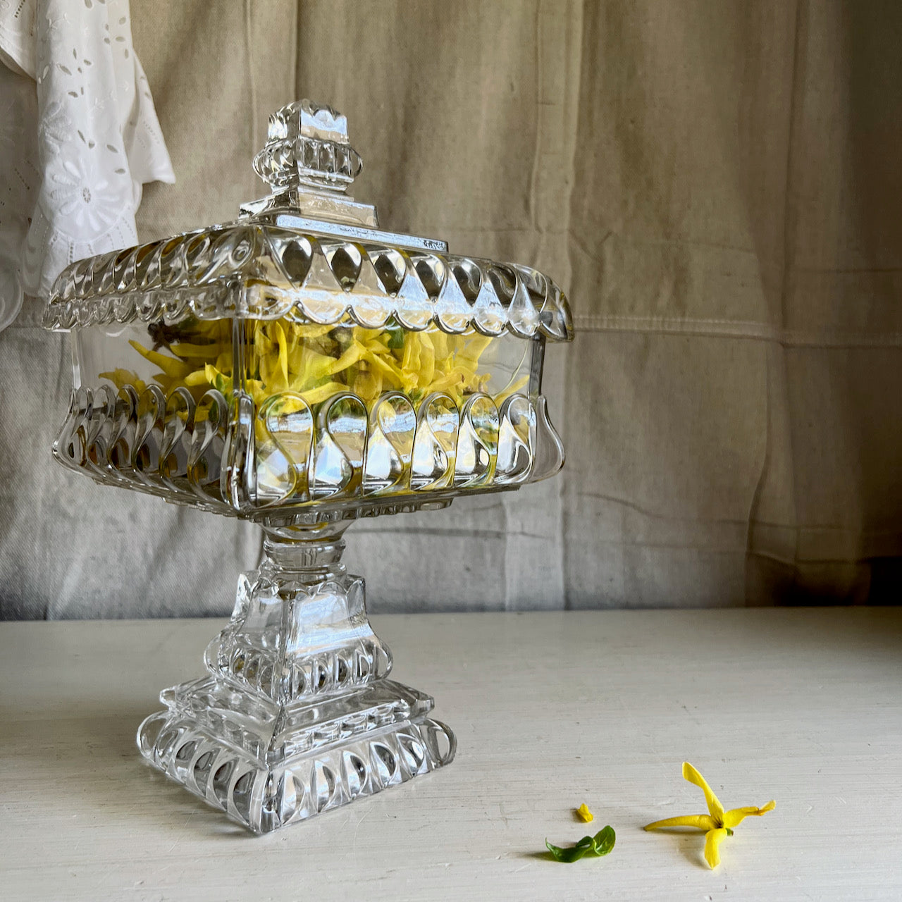 Mid Century Jeanette Glass Wedding Cake Box (c.1950s)