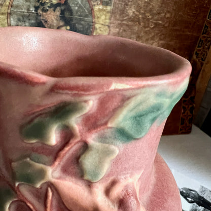 Roseville Art Pottery Columbine Vase (c.1940s)