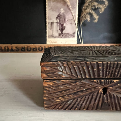 Americana Chip Carved Wooden Bank (c.1900s)
