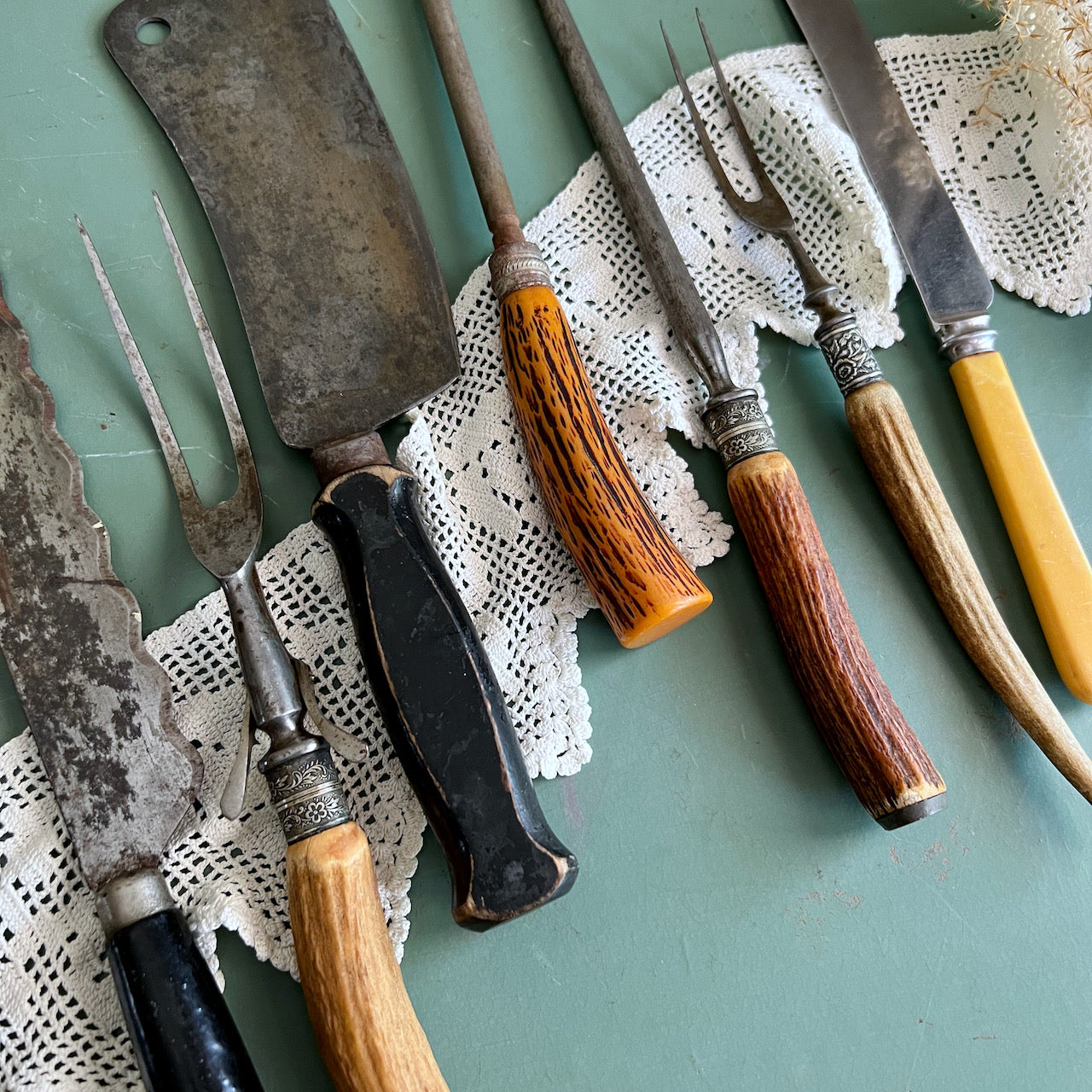 Sheffield Wood-Handled Carving Set, Knife, Fork and Steel, s/3