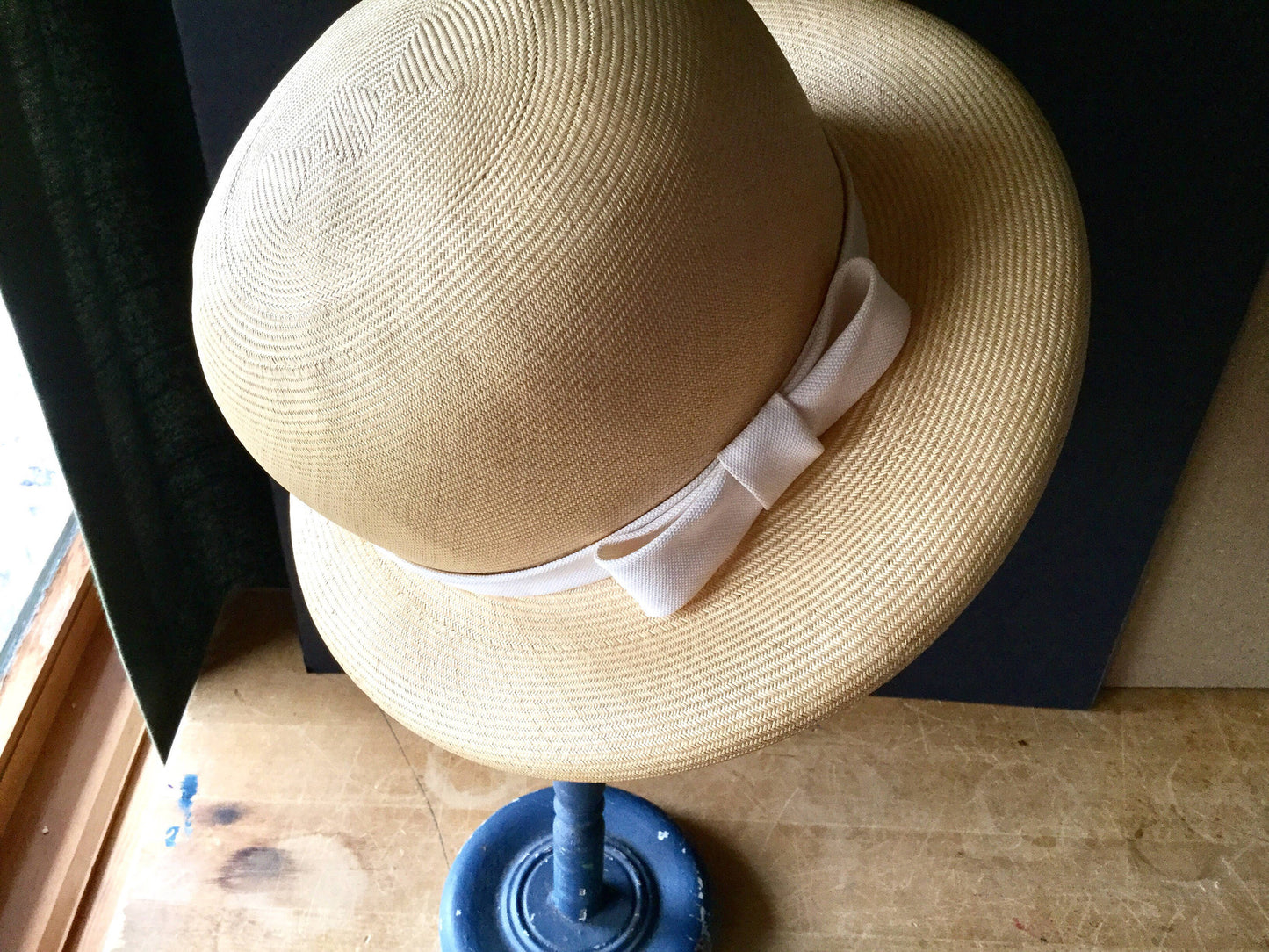 Vintage Women's Straw Boaters Hat (c.1960s)