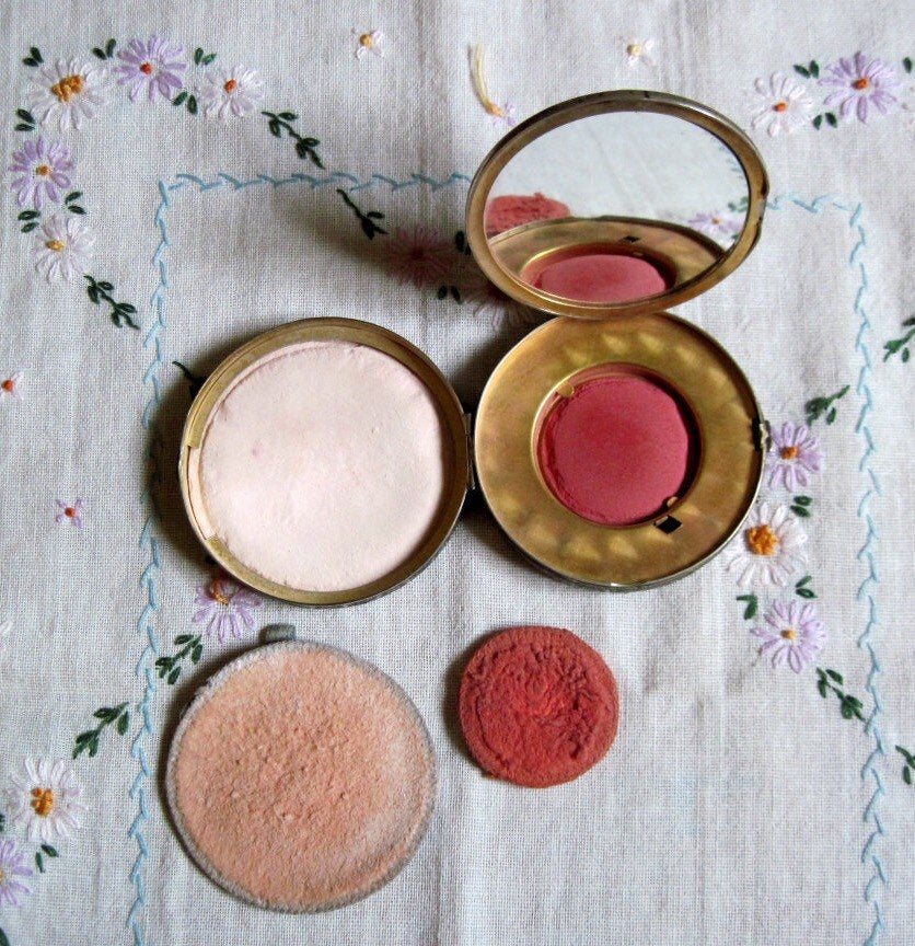 Art Deco Rouge Compact and Pill Box (c.1920s)