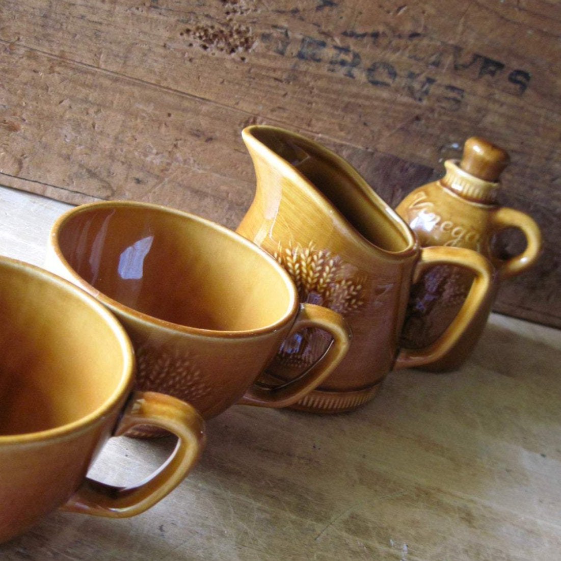Vintage Franciscan Wheat Pottery (c.1950s)  Rush Creek Vintage