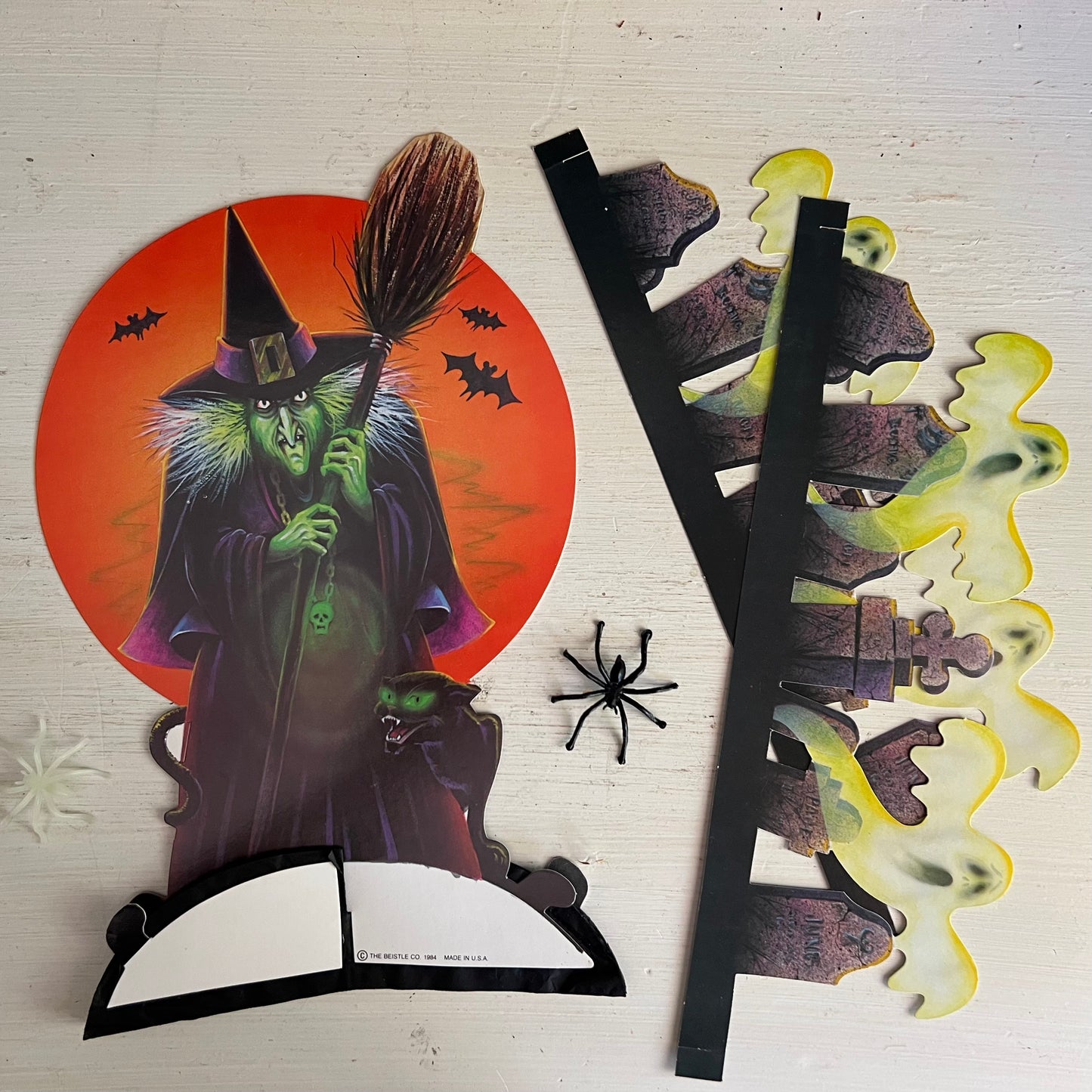 Vintage Halloween Witch Honeycomb Party Decoration (c.1984)